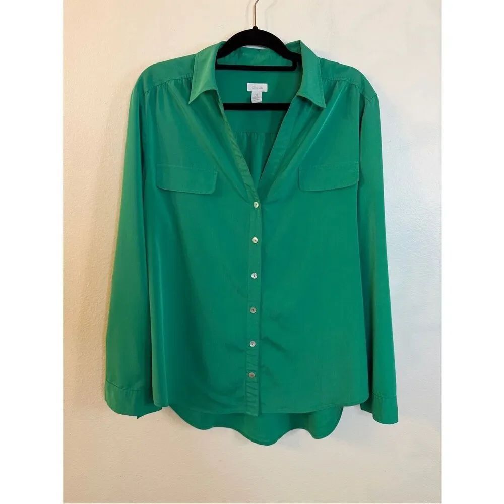 Chico’s Blouse Green Button Front Long Sleeve W/ Roll Tab Pockets Size 3 (XL 16)